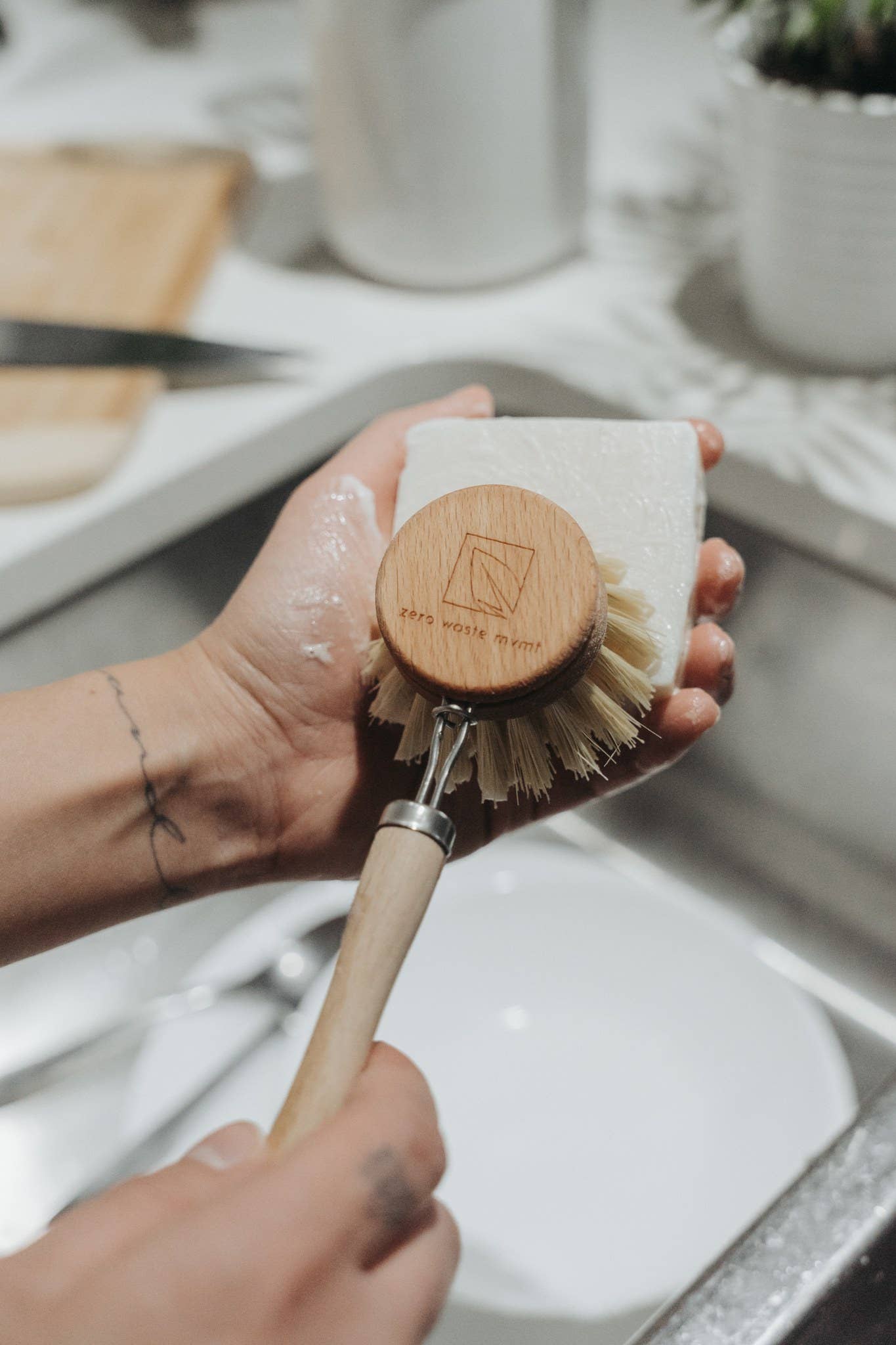 Zero Waste MVMT - Solid Dish Soap Bar - Bergamot + Lime