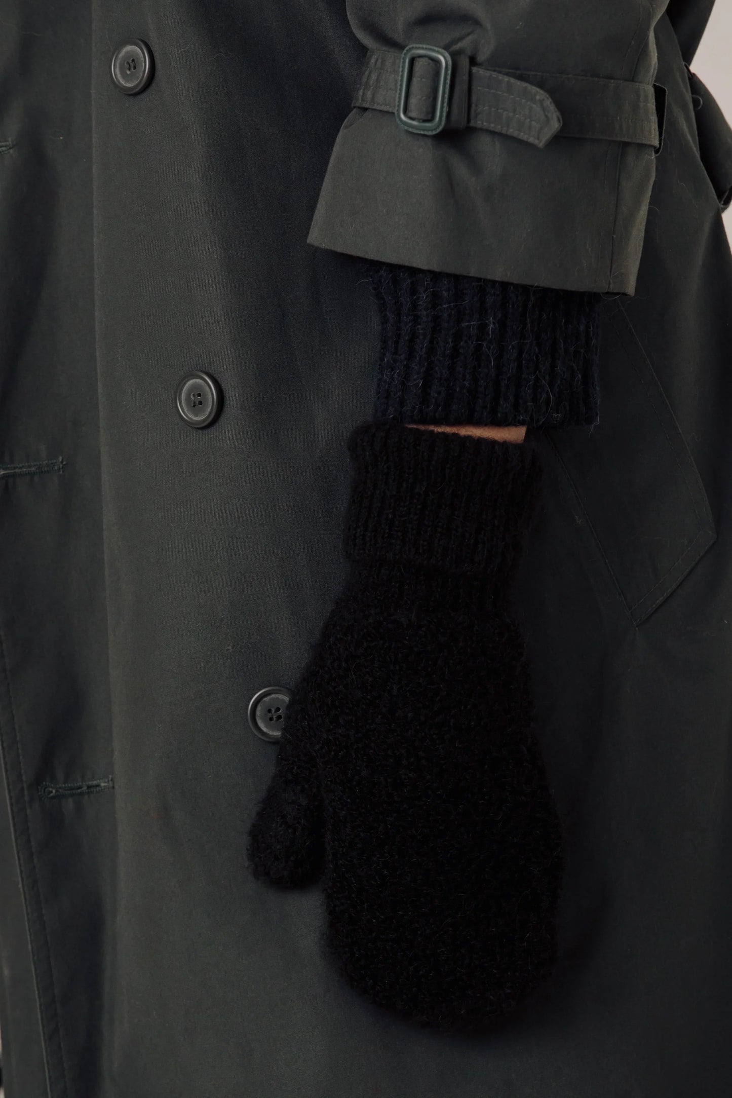 Bare Knitwear Alpaca Boucle Mittens - Classic Black