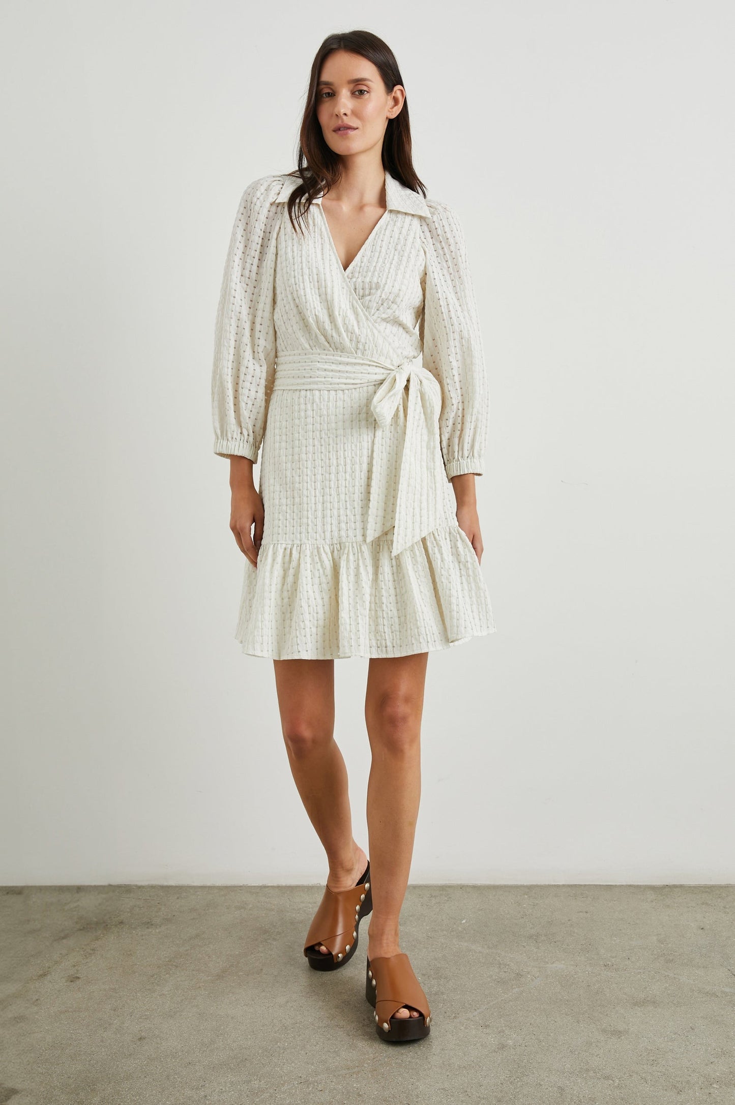 Kiara Dress - Ivory Seersucker