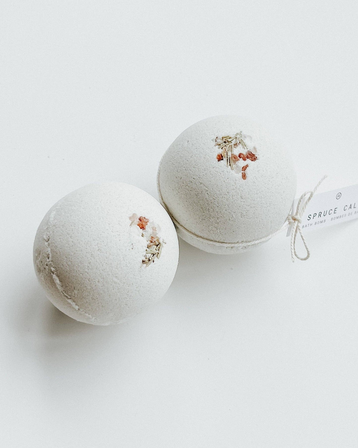Agha Studio Spruce Calm Bath Bomb