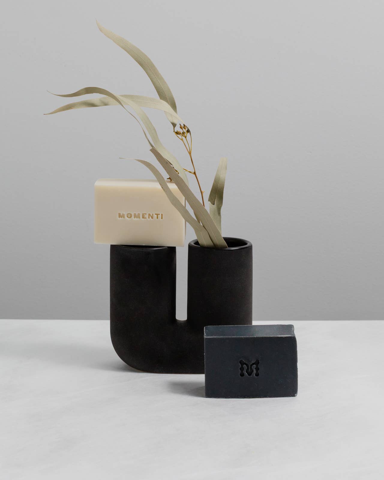 Momenti Botanicals Eclipse Soap Bar