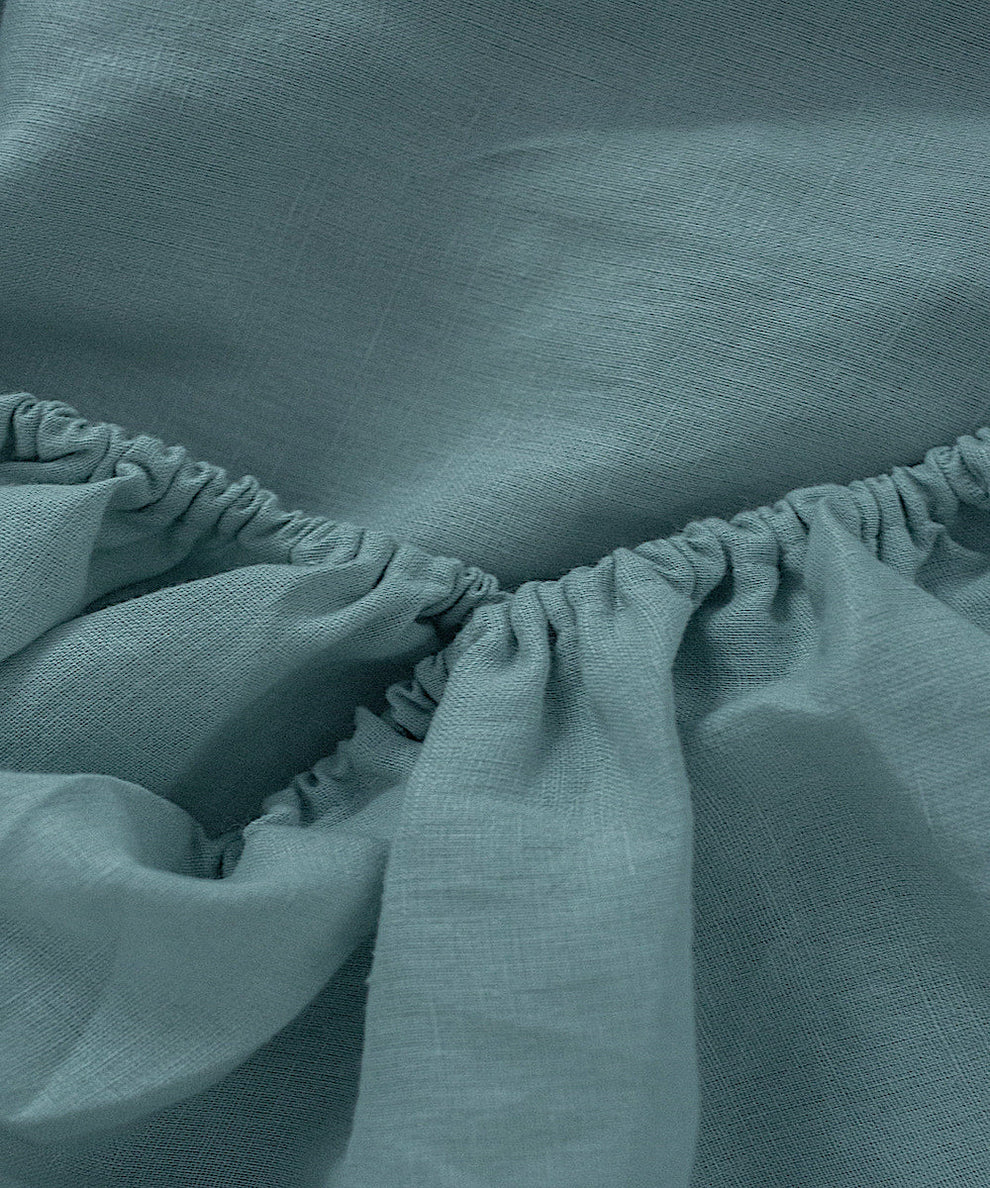 The Art of Nesting Fitted Sheet - Various