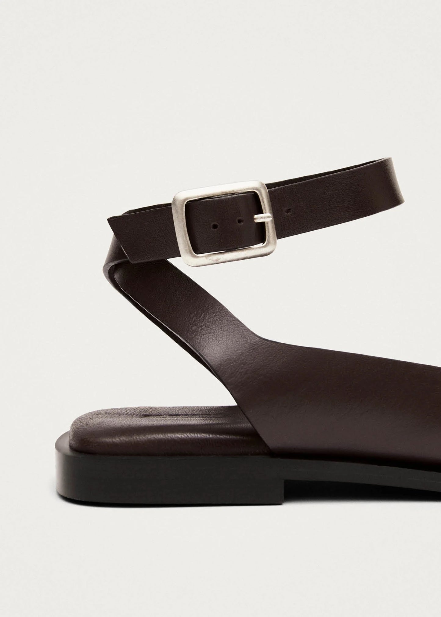 Alohas Tebas Brown Leather Sandals