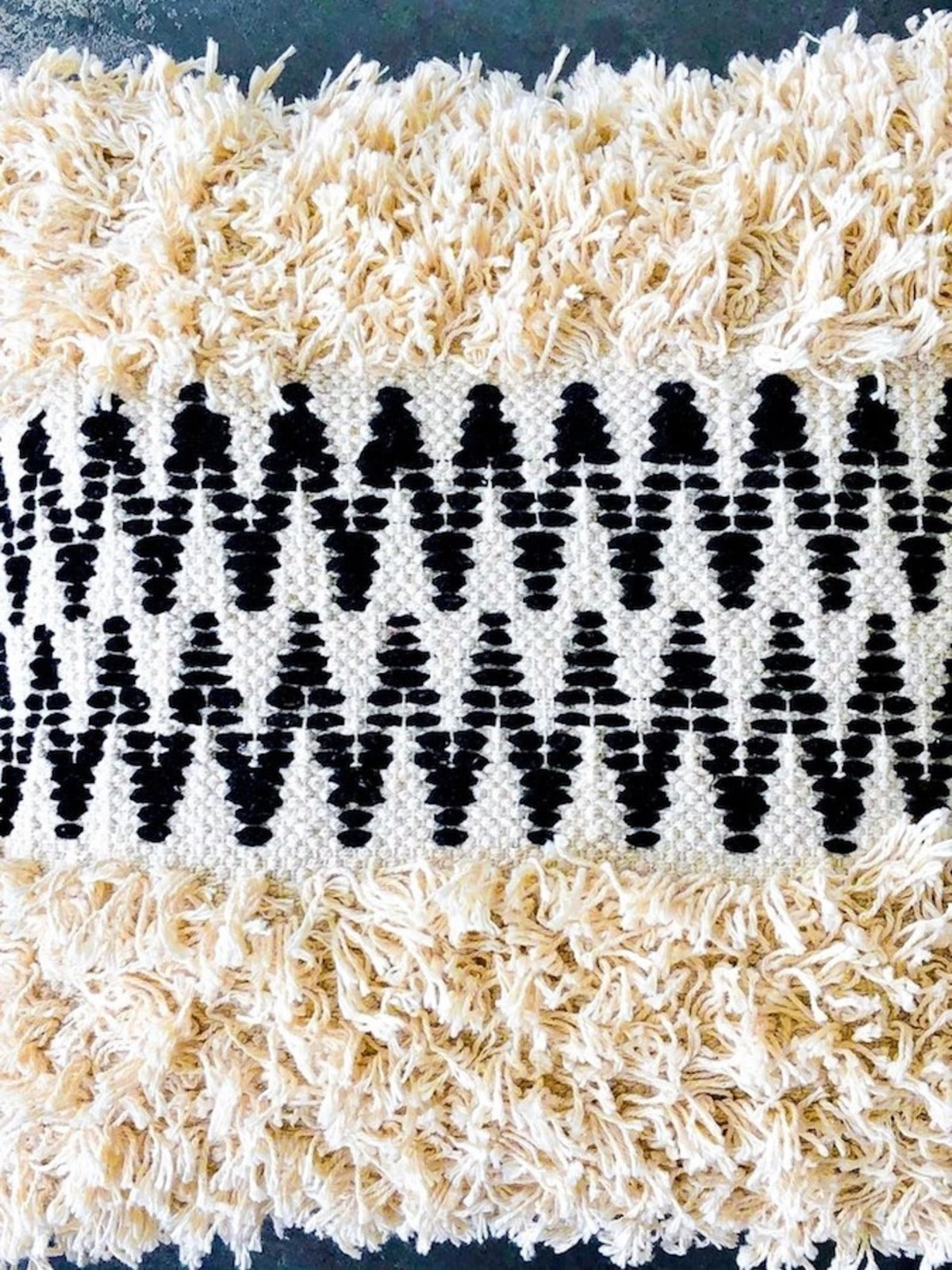Marramarket Shaggy Centre Zig Zag Pillow
