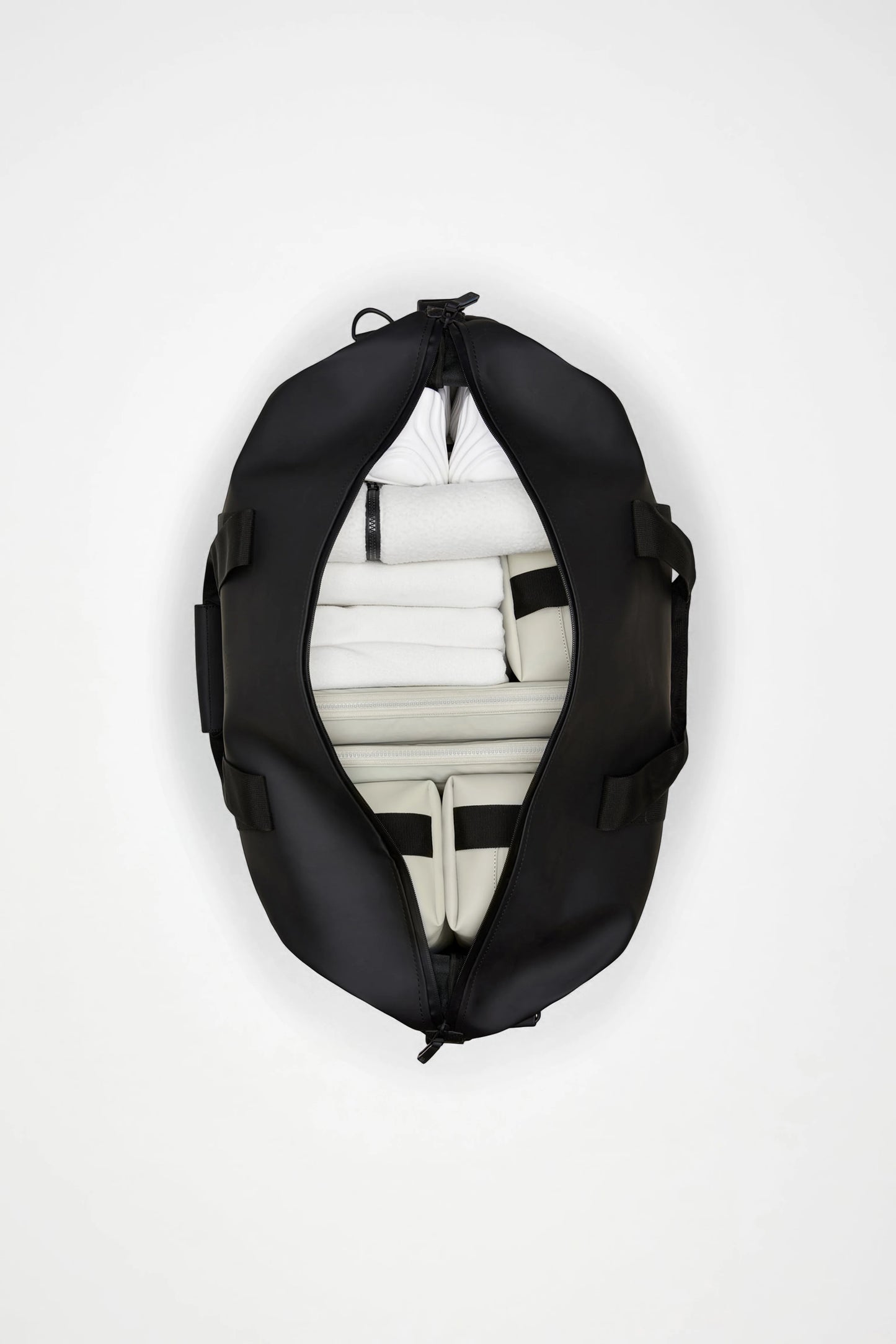 RAINS Hilo Weekend Bag - Pool