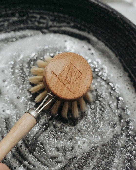 Zero Waste MVMT - Wooden Dish Brush with Replaceable Head