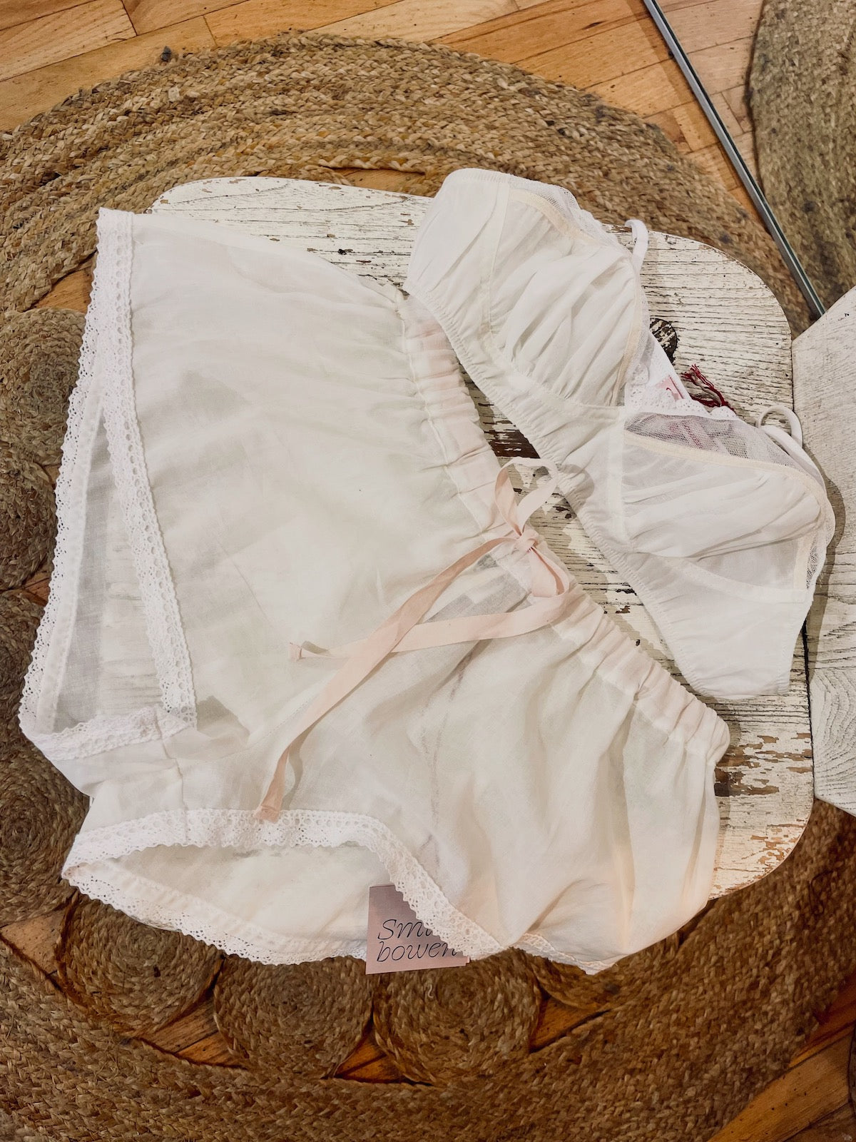 Smith Bowen Romantic Short - Natural