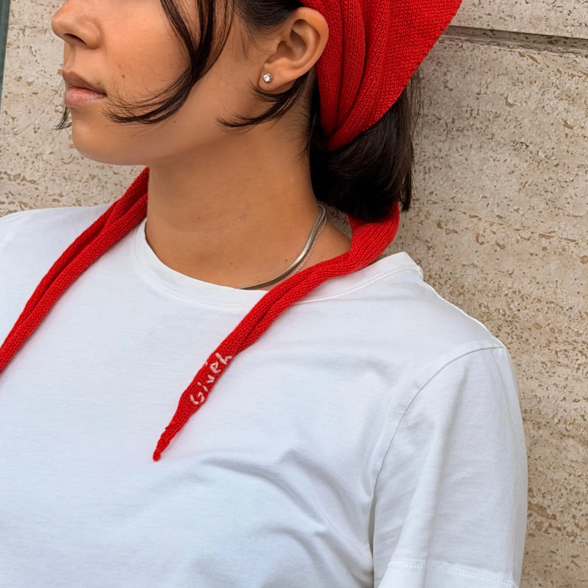 Givéh Red Lily