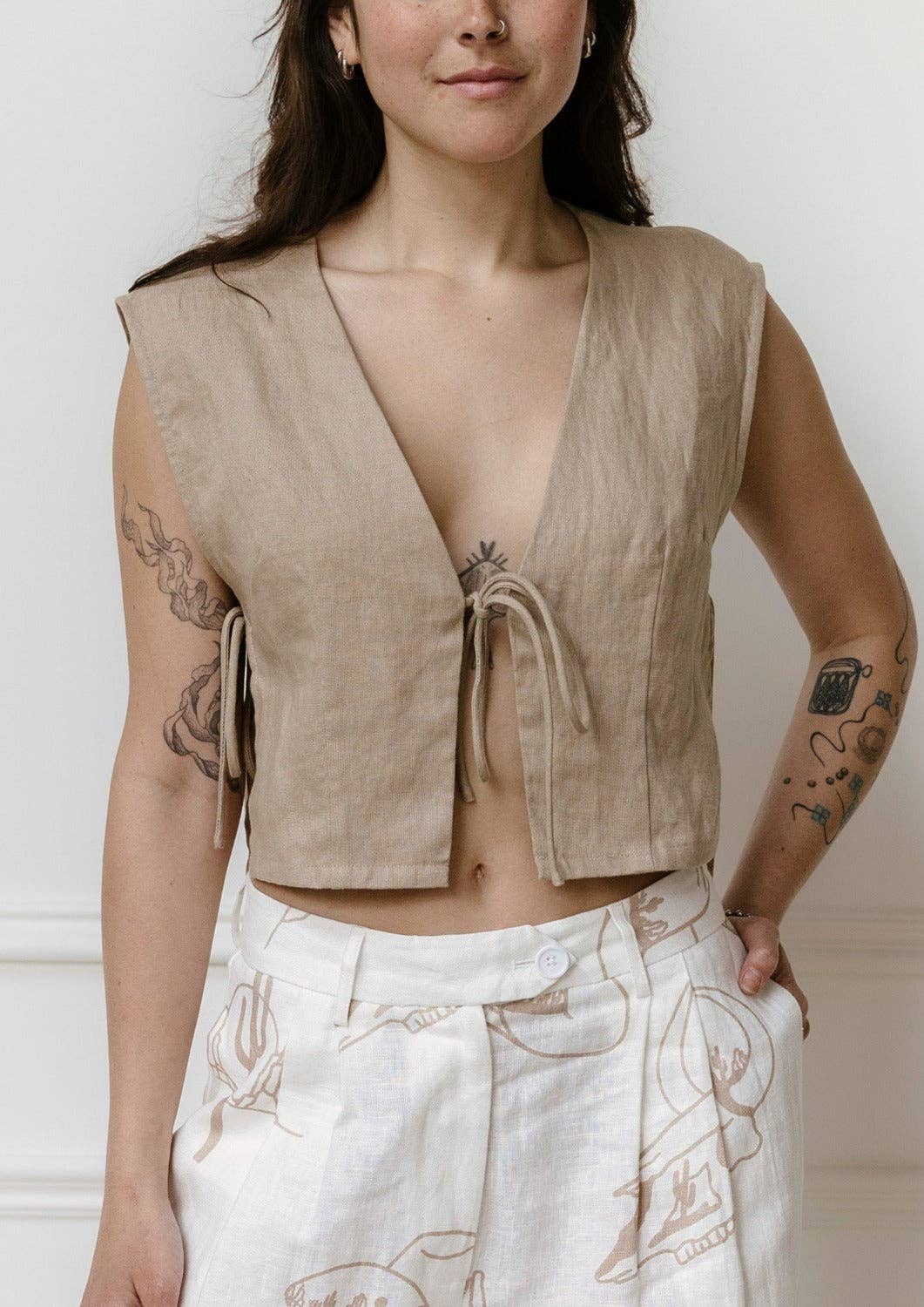 Hendriks Isla Tie Top - Mushroom