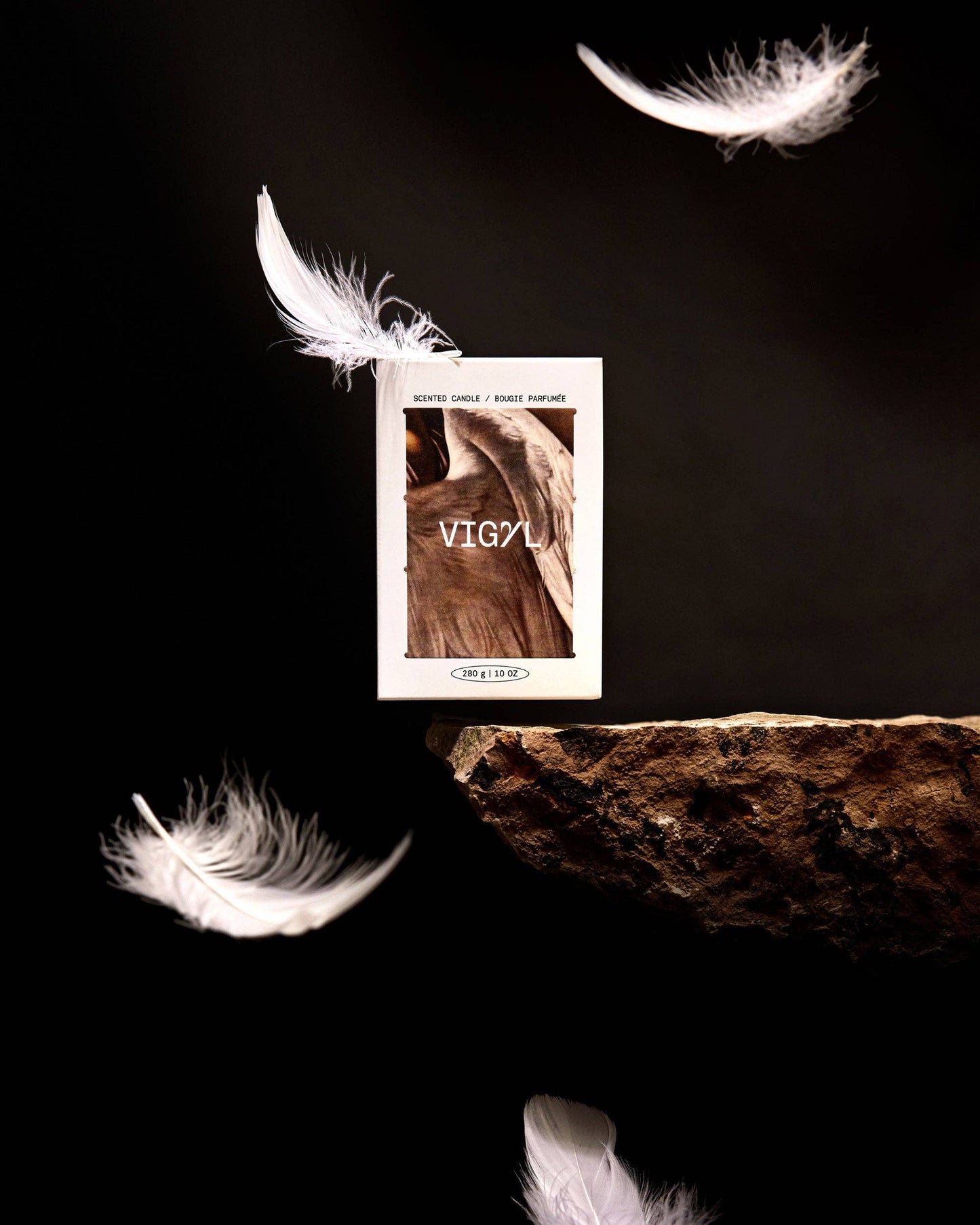 Vigyl Saintal Candle 10 oz