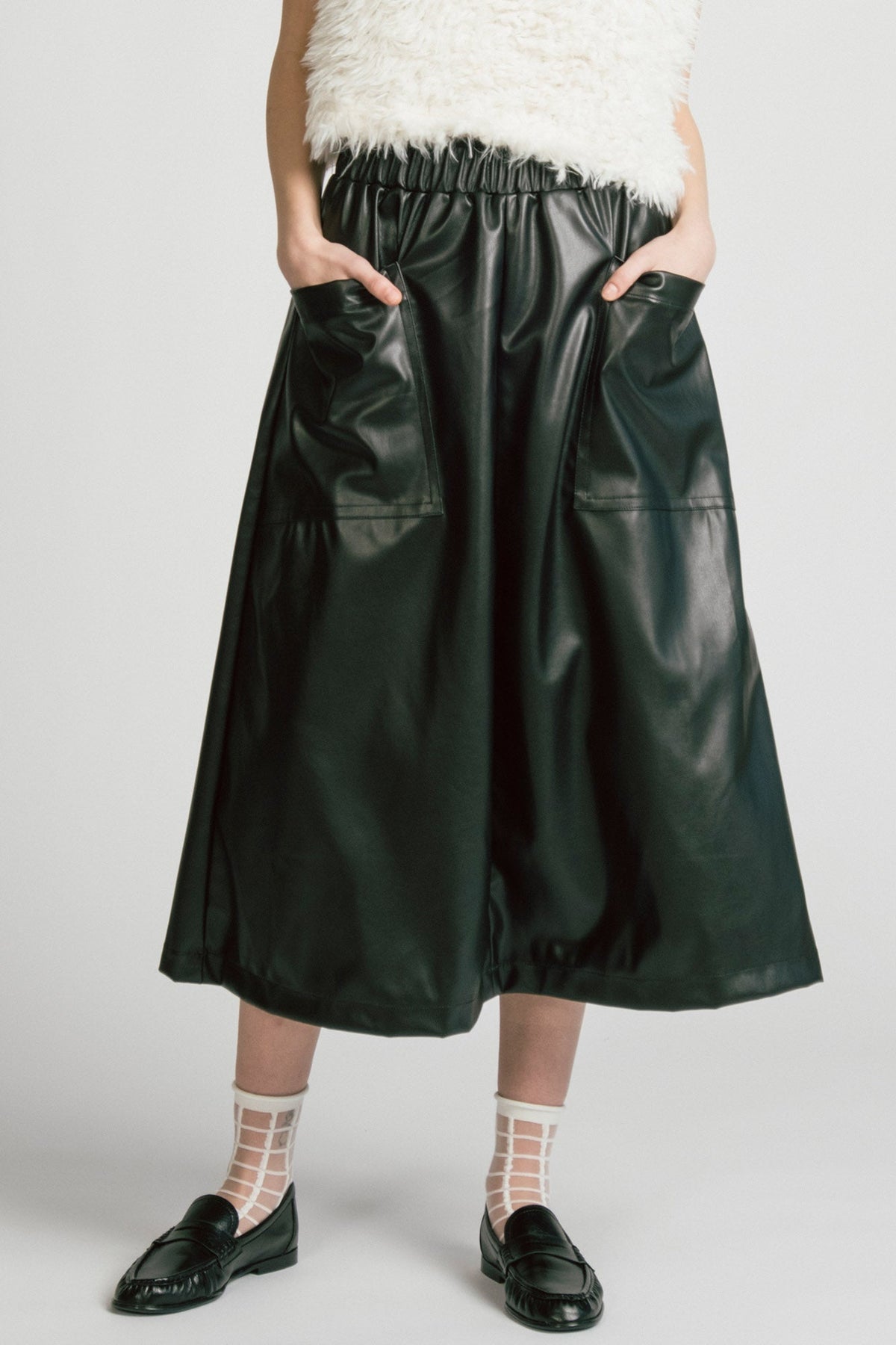 Allison Wonderland Ara Skirt - Black