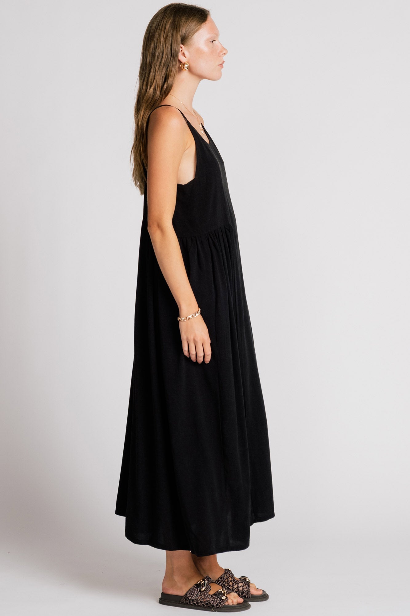 Allison Wonderland Swan Dress - Black