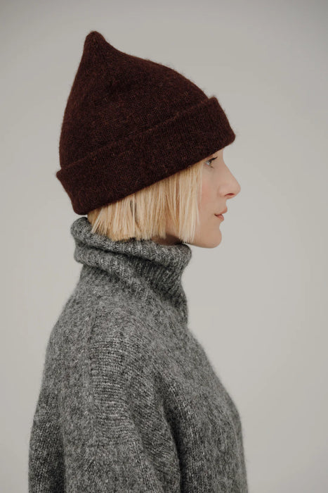 Alpaca Andes Beanie - Syrup