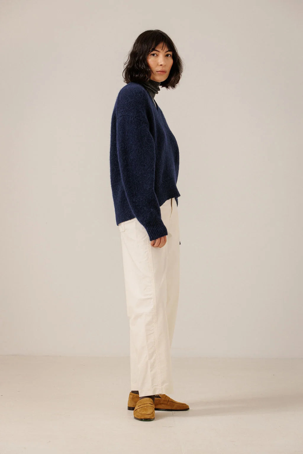 Bare Knitwear Boxy Alpaca V-Neck - Navy