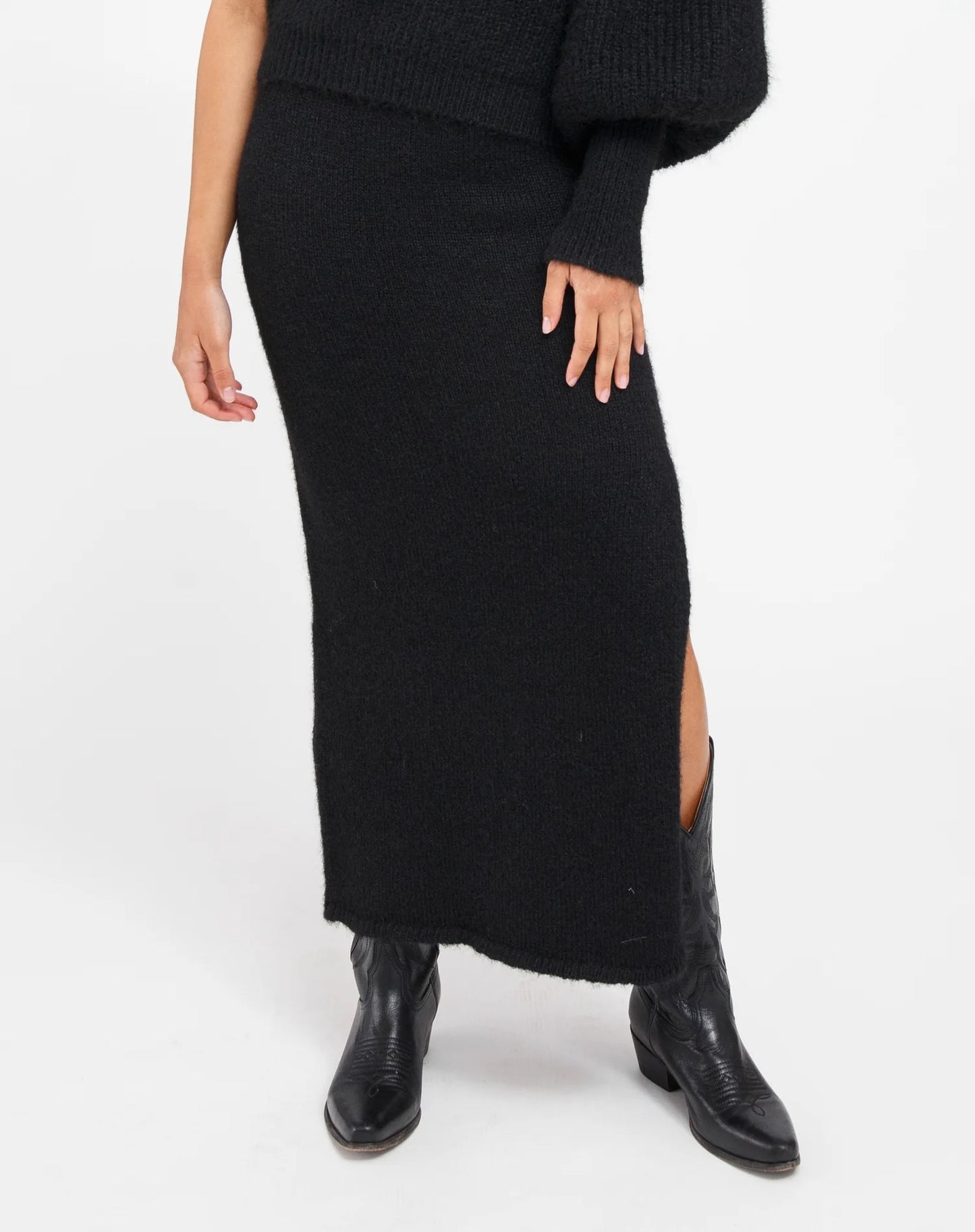 Brunette the Label Victoria Midi Knit Skirt - Black