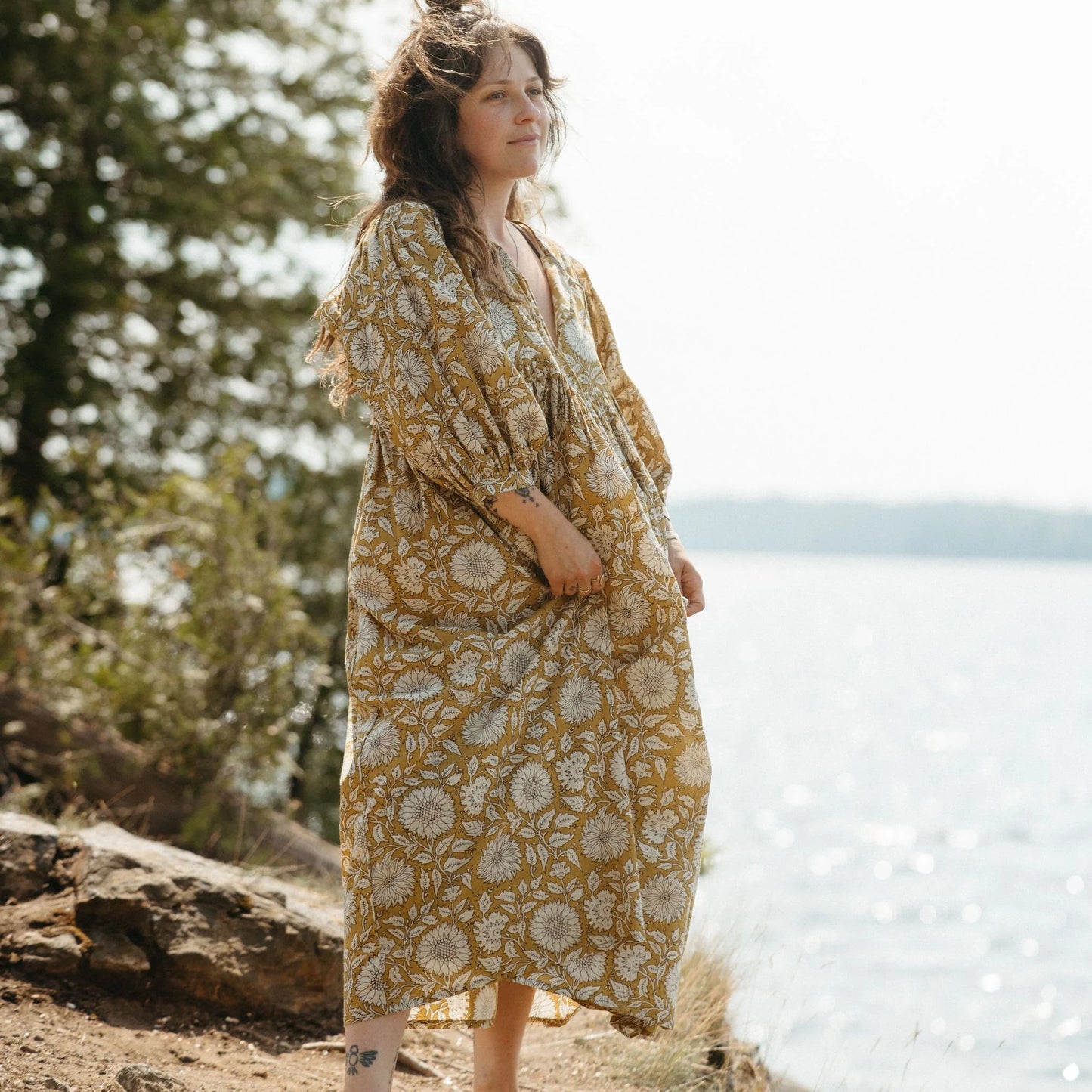 Mira Midi Dress - Gold Sona