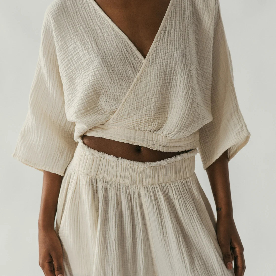 Crinkle Balloon Sleeve Top - Cream