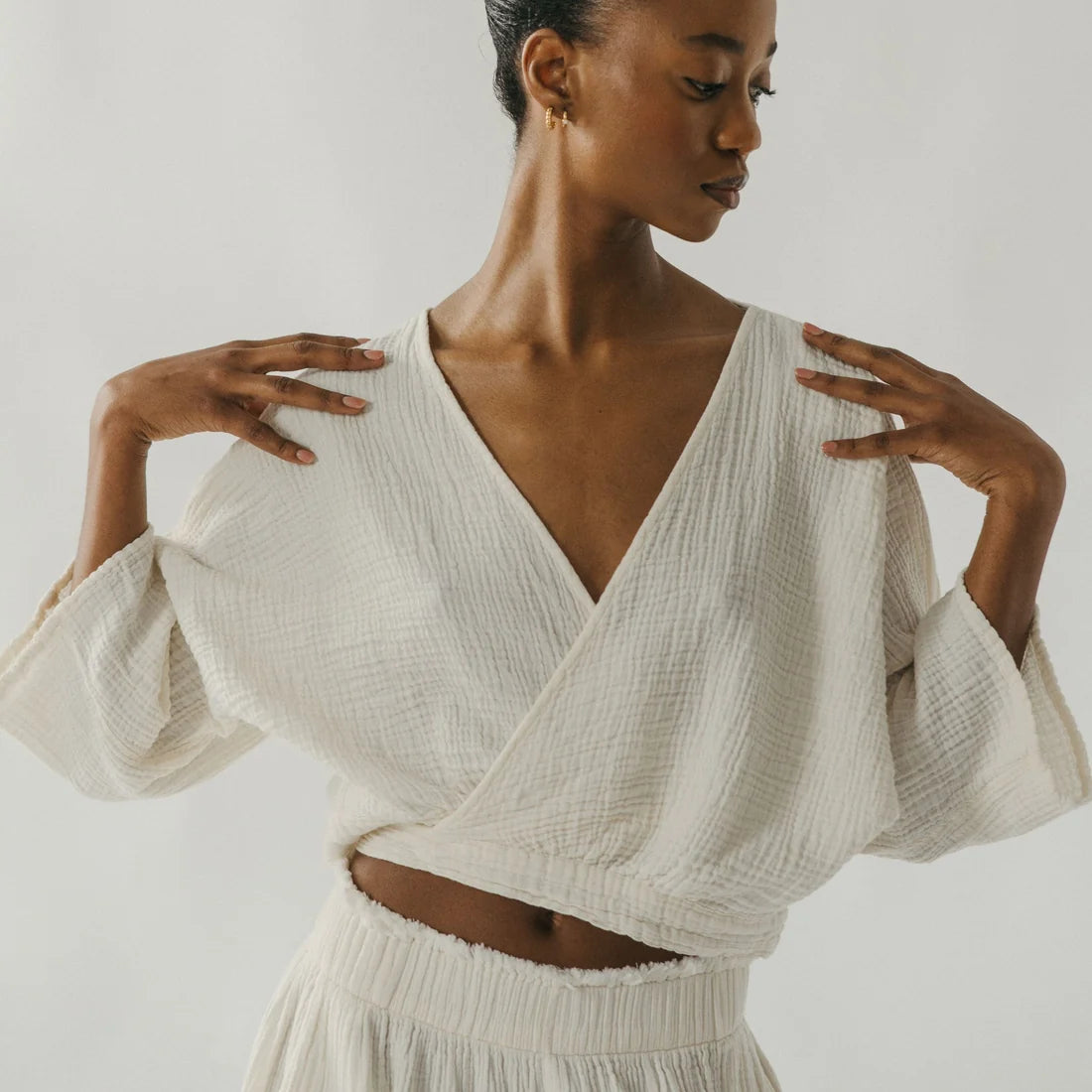 Crinkle Balloon Sleeve Top - Cream