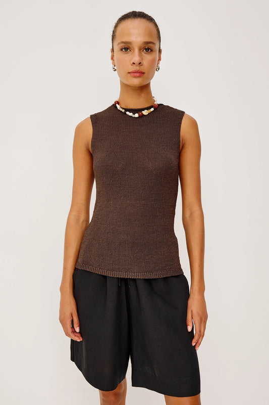 Rails Merit Top - Espresso