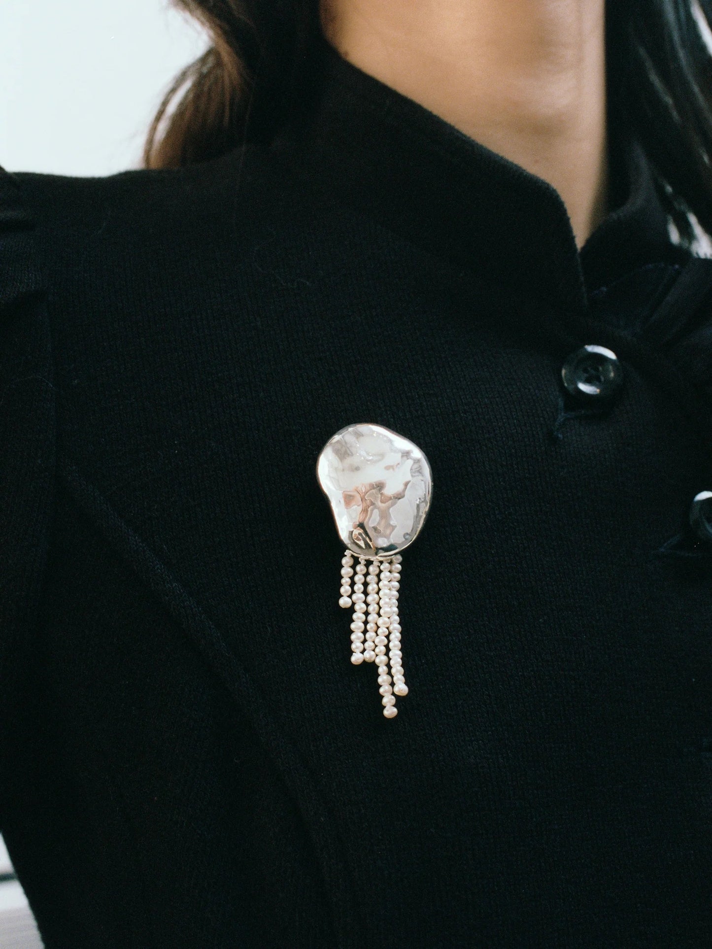 Wolf Circus Bean Brooch - Silver