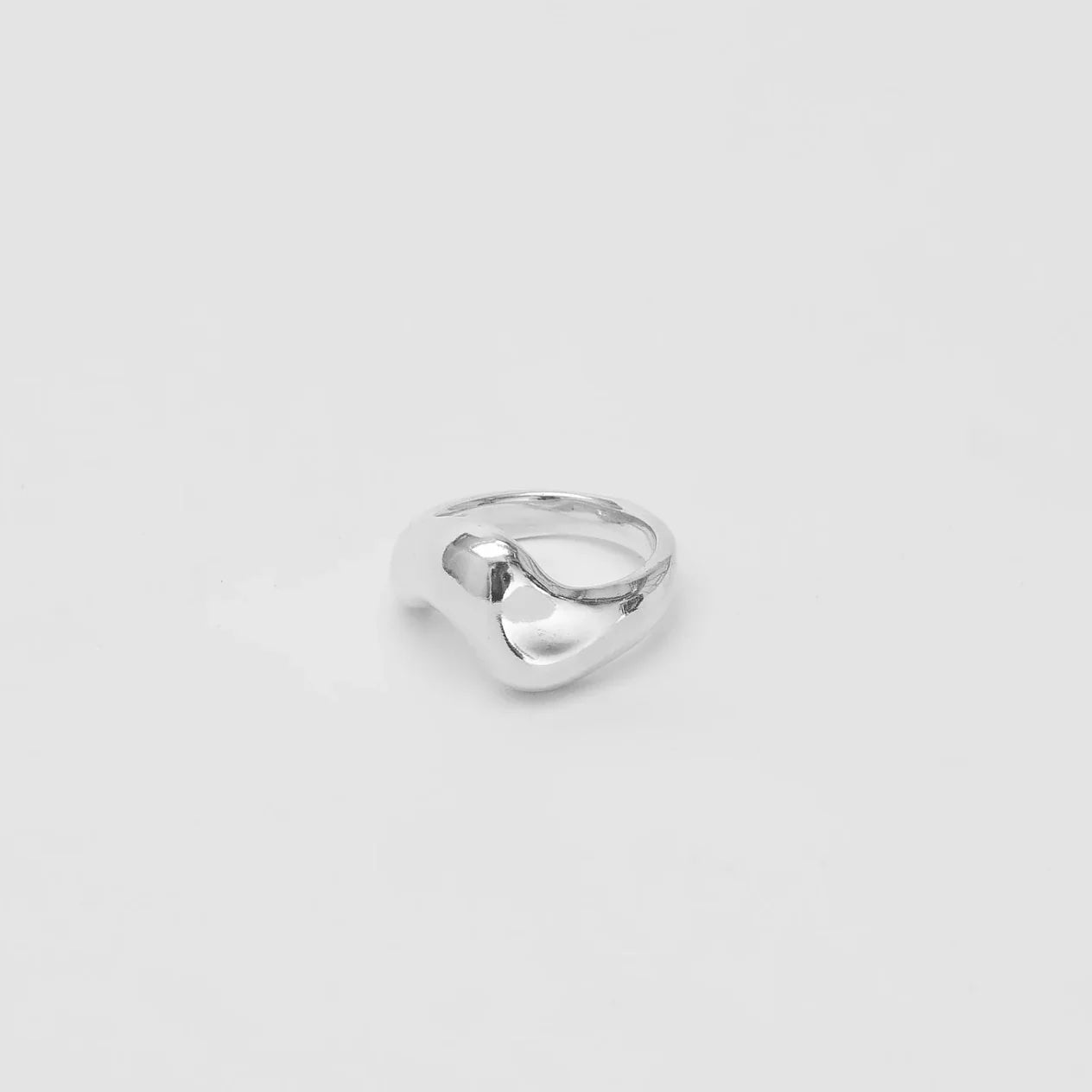 Wolf Circus Bean Ring - Silver