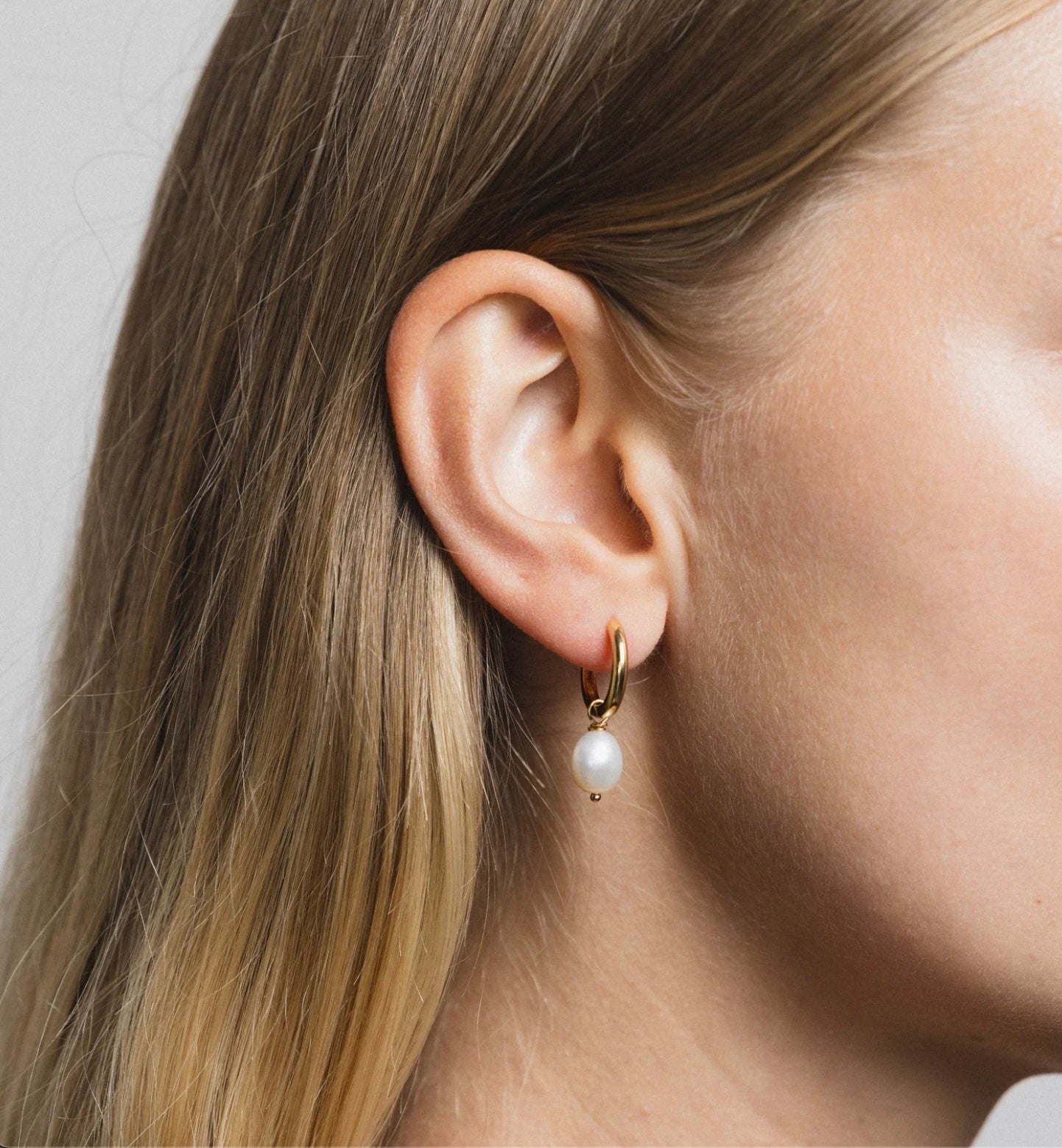 Wolf Circus Large Pearl Hoops - Gold