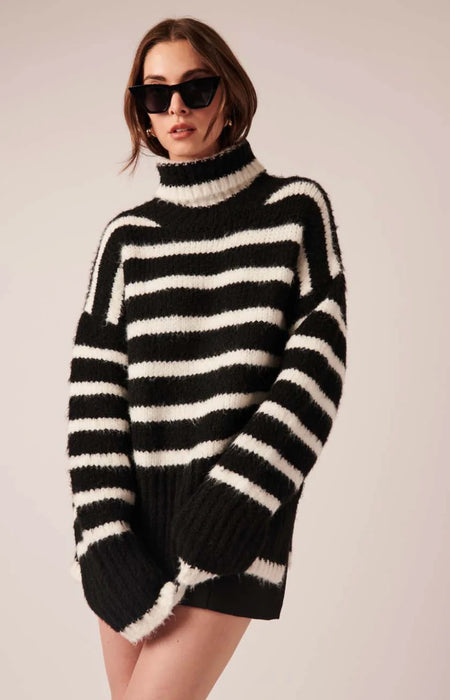 Tabby Sweater - Black Swan