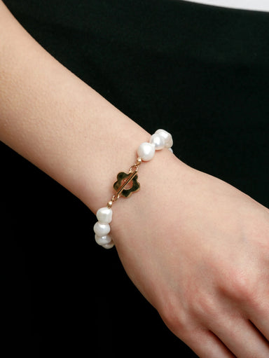 Wolf Circus Lola Pearl Bracelet in Gold