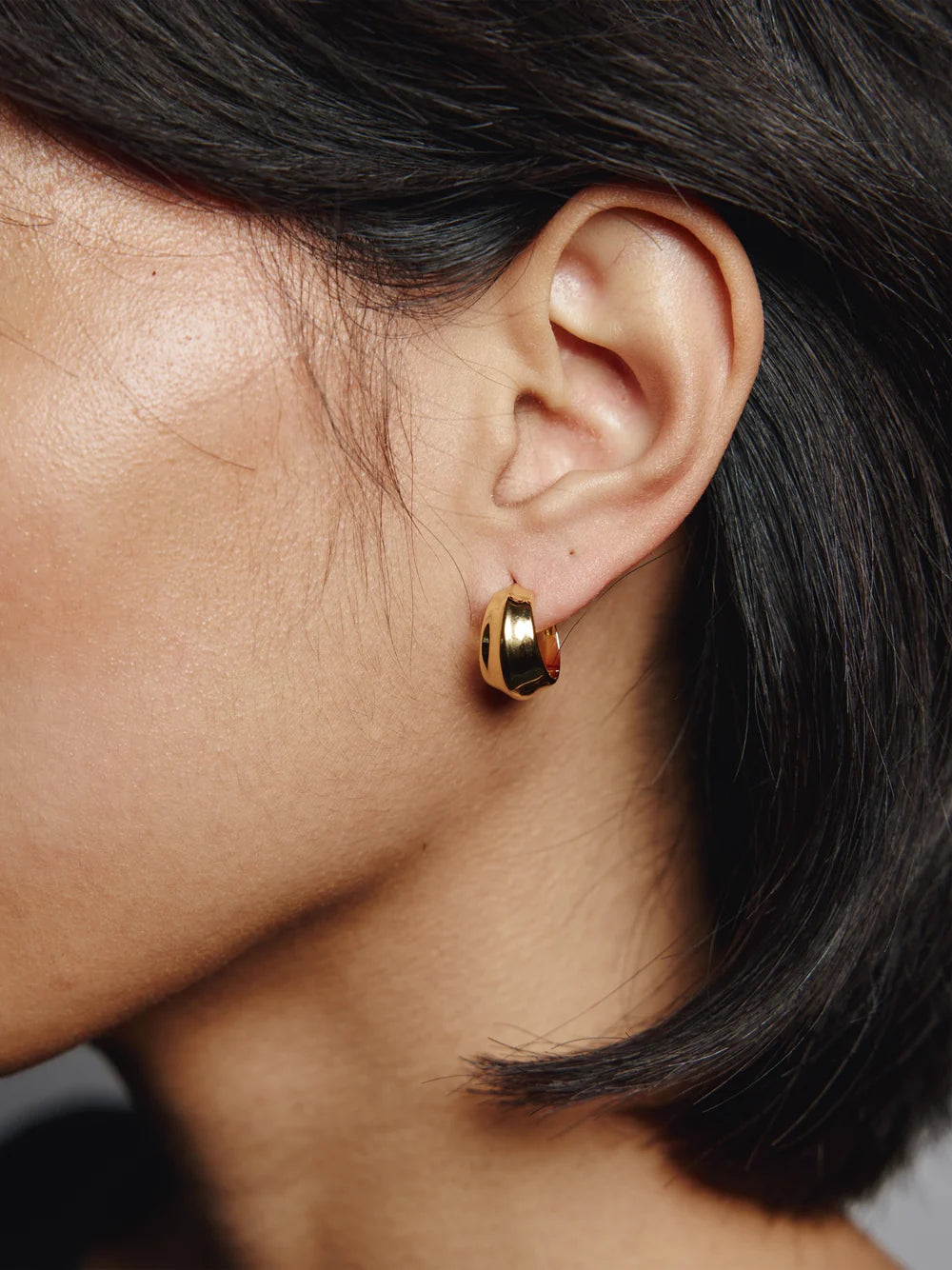 Wolf Circus Bowen Hoops - Gold