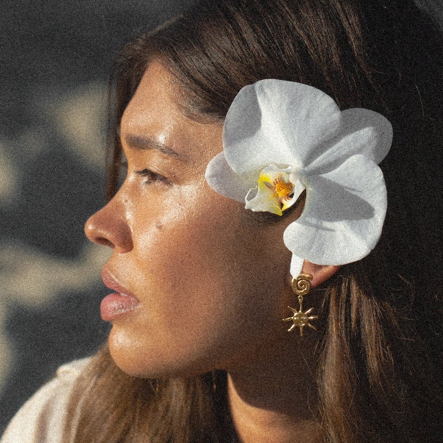 Rauw. Holidaymode Earrings