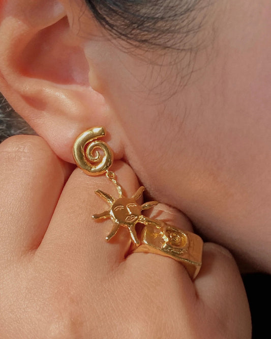 Rauw. Holidaymode Earrings