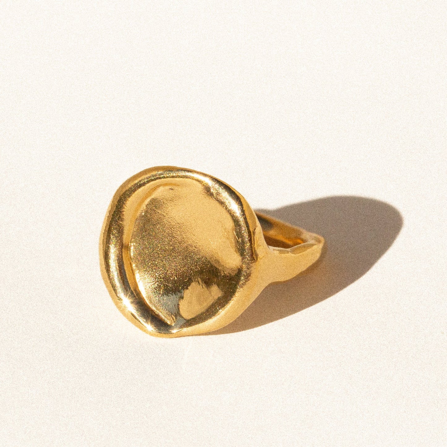 Rauw. Moon Ring
