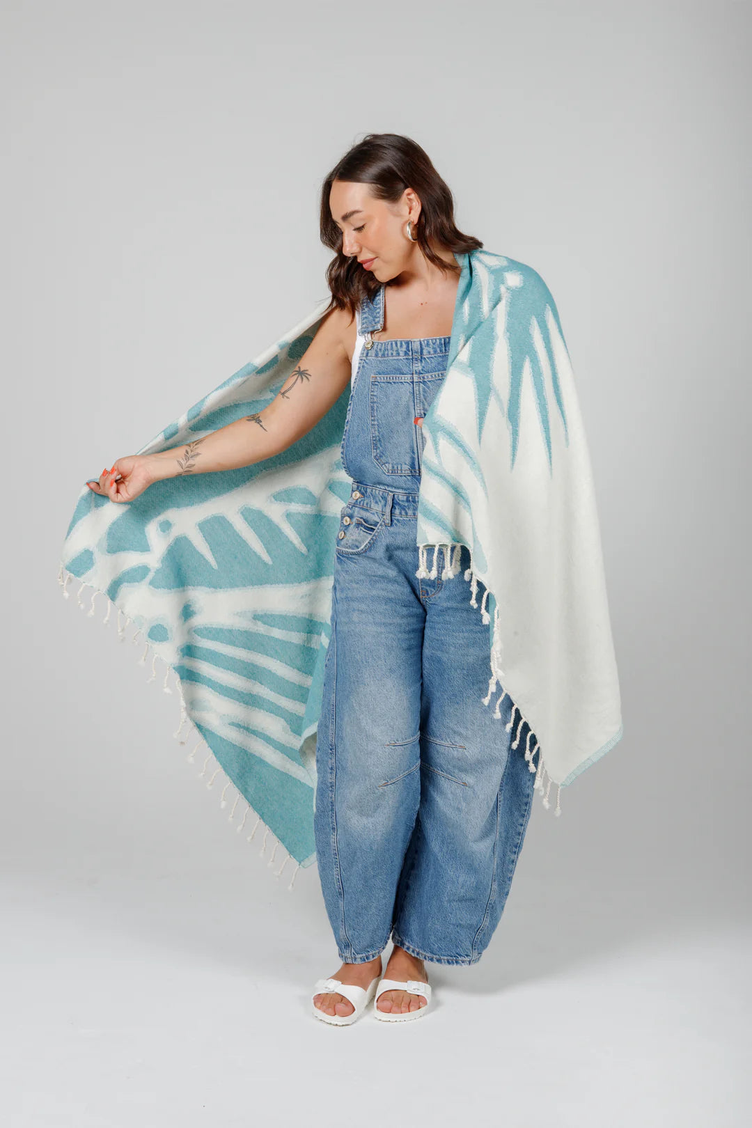 Tofino Towel Co. The Somers Palm Turkish Towel - Teal