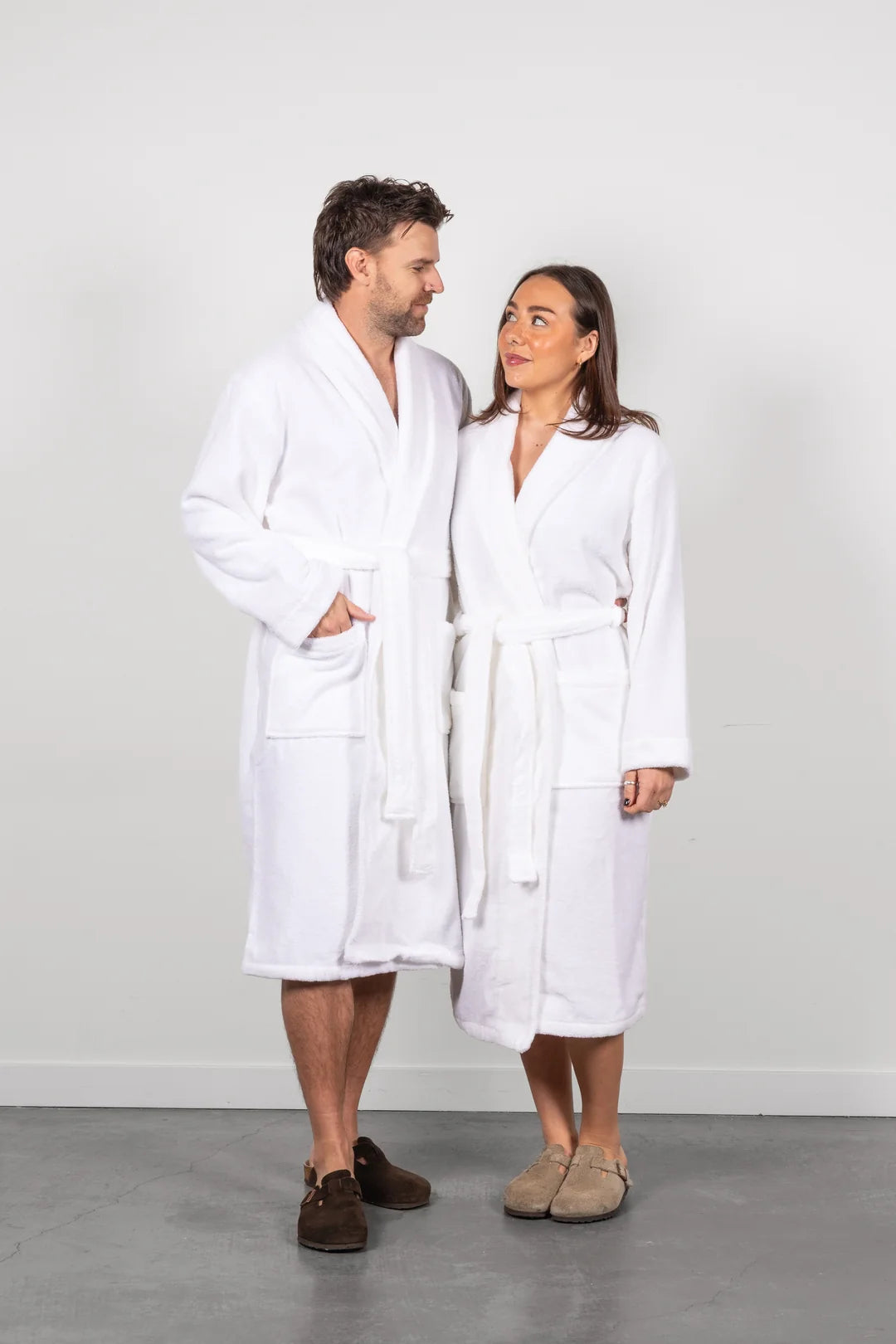 Tofino Towel Co. The Nova Unisex Boucle Terry Robe - White