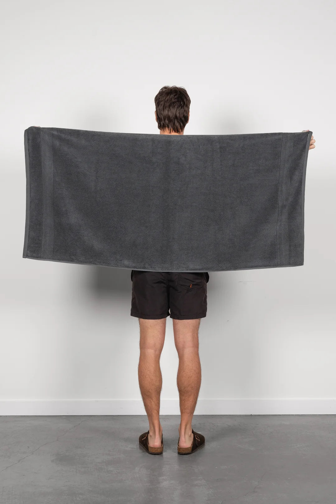 Tofino Towel Co. The Nova Terry Bath Towel - Charcoal