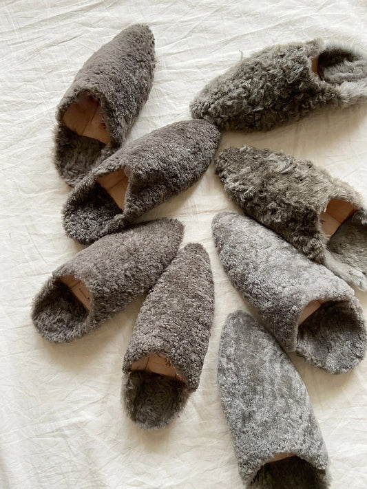 Dalia Slides in Grey